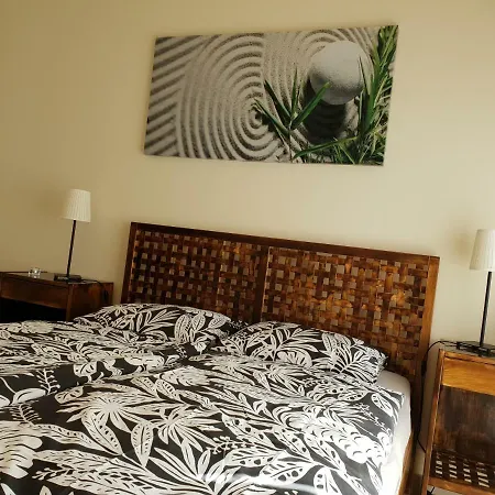 דירה Terrazas Del Duque 2, Terrace, Sea View, Only 300 M To Beach, Heated Pool, Wifi Internet, Dishwasher, Washing Machine אדחה