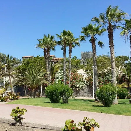 Terrazas Del Duque 2, Terrace, Sea View, Only 300 M To Beach, Heated Pool, Wifi Internet, Dishwasher, Washing Machine *