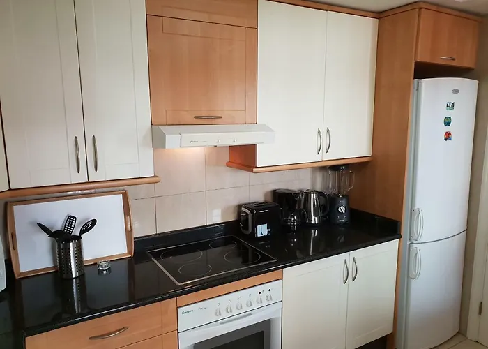 Διαμέρισμα Terrazas Del Duque 2, Terrace, Sea View, Only 300 M To Beach, Heated Pool, Wifi Internet, Dishwasher, Washing Machine