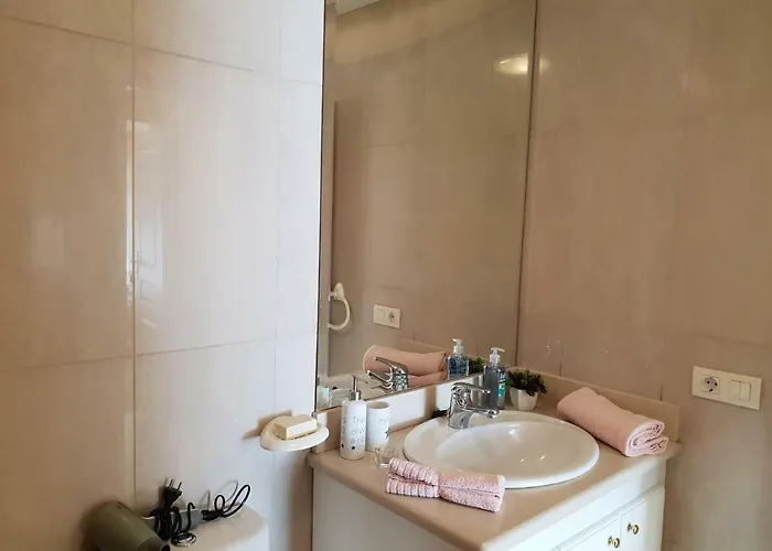 Διαμέρισμα Terrazas Del Duque 2, Terrace, Sea View, Only 300 M To Beach, Heated Pool, Wifi Internet, Dishwasher, Washing Machine