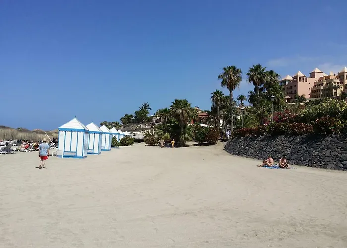 アパート Terrazas Del Duque 2, Terrace, Sea View, Only 300 M To Beach, Heated Pool, Wifi Internet, Dishwasher, Washing Machine