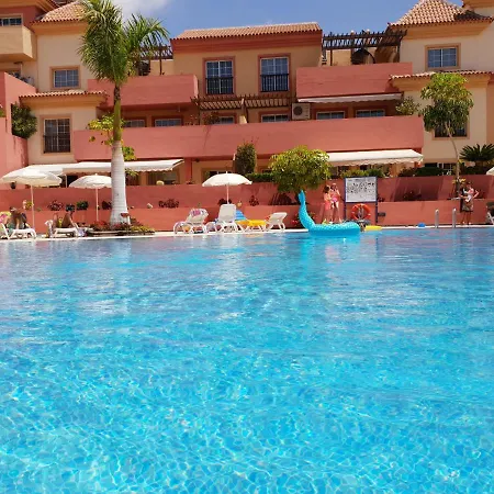 Terrazas Del Duque 2, Terrace, Sea View, Only 300 M To Beach, Heated Pool, Wifi Internet, Dishwasher, Washing Machine אדחה